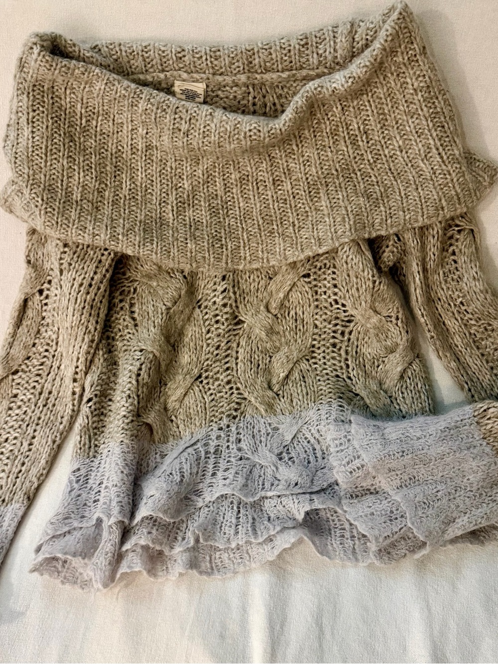 Y2K Vintage Anthropologie Sleeping On Snow Ruffle Cable Knit Sweater Medium